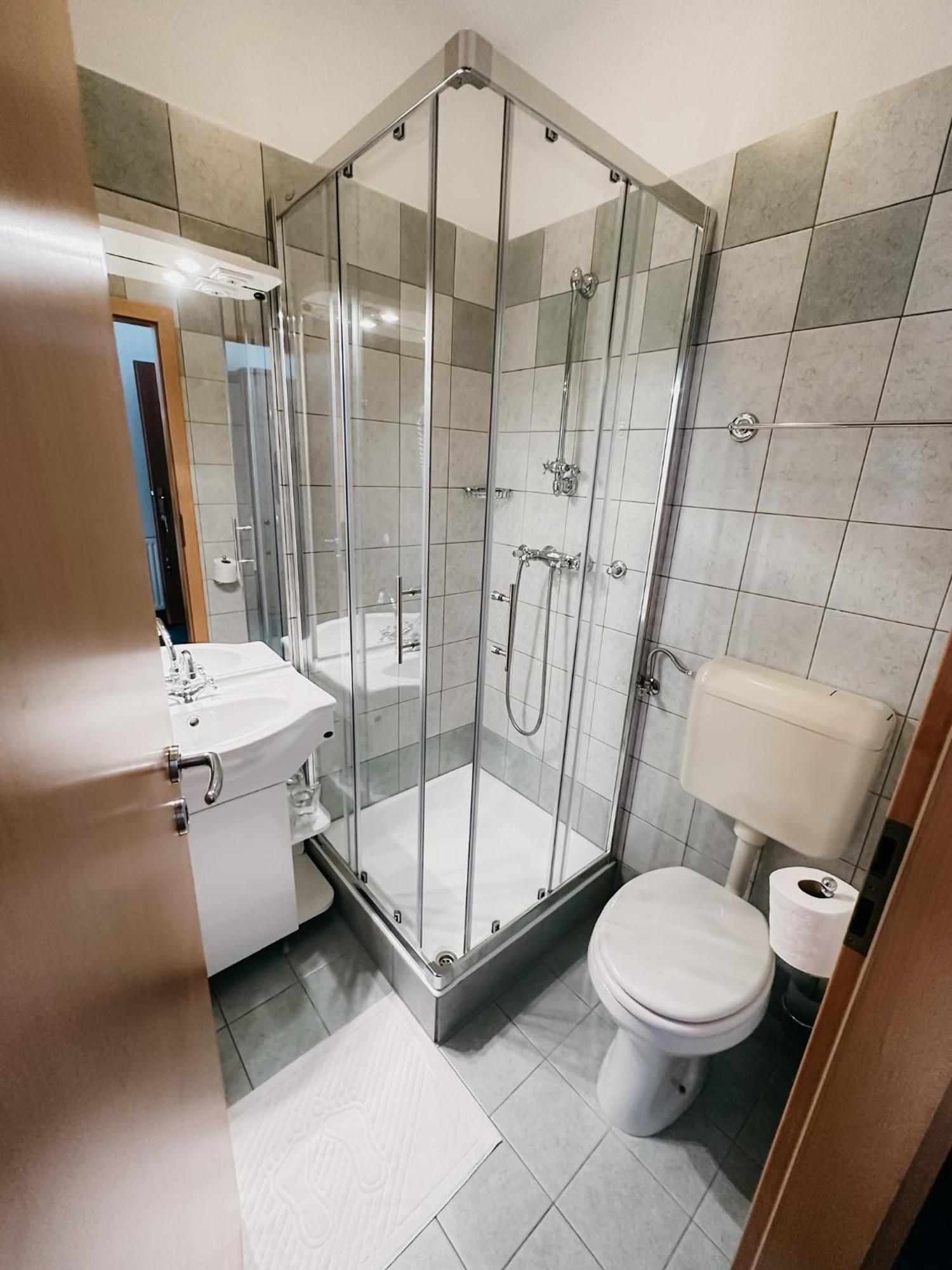 Hotel Oskar Zaplata Preddvor Luaran gambar