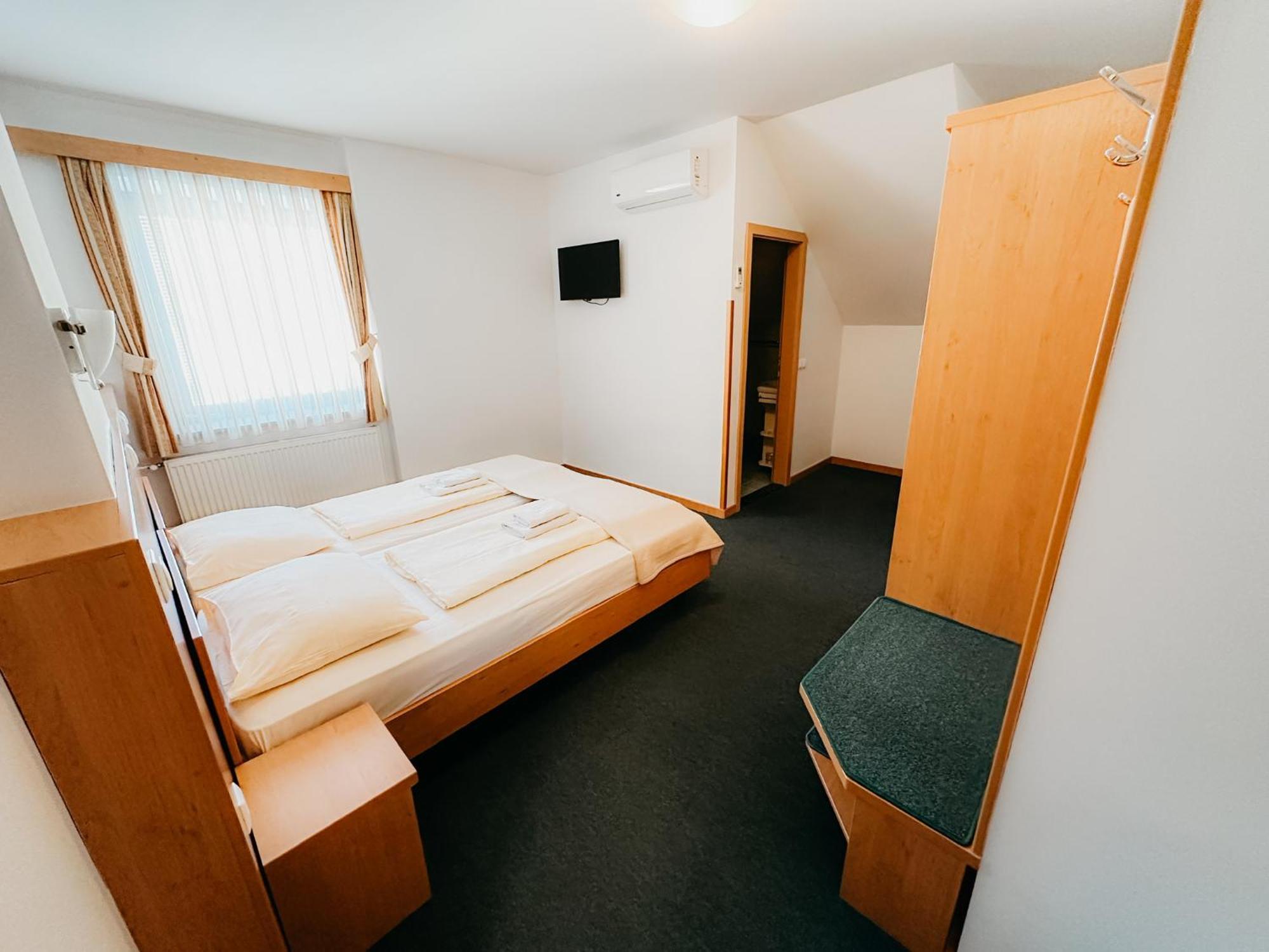 Hotel Oskar Zaplata Preddvor Luaran gambar