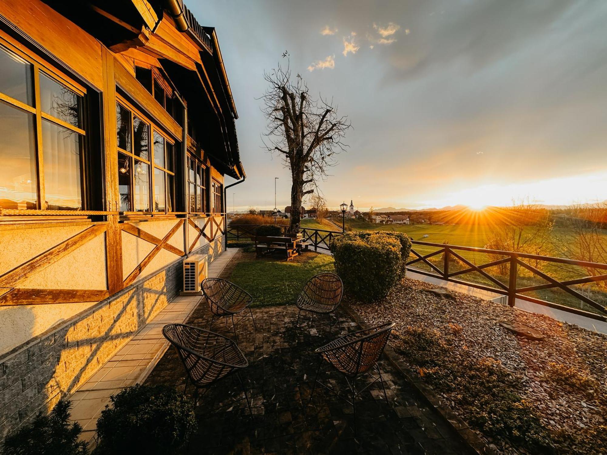 Hotel Oskar Zaplata Preddvor Luaran gambar