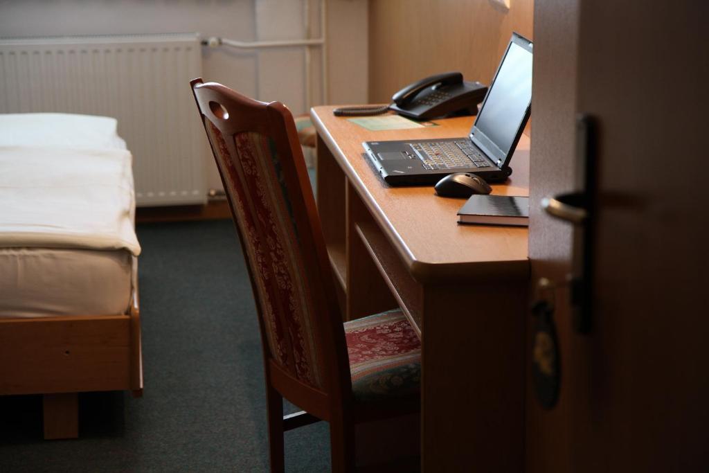 Hotel Oskar Zaplata Preddvor Bilik gambar