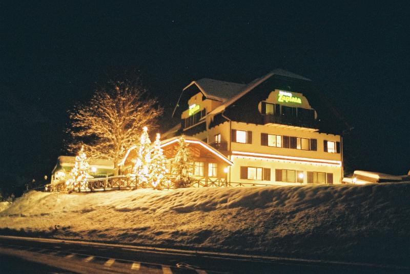 Hotel Oskar Zaplata Preddvor Luaran gambar